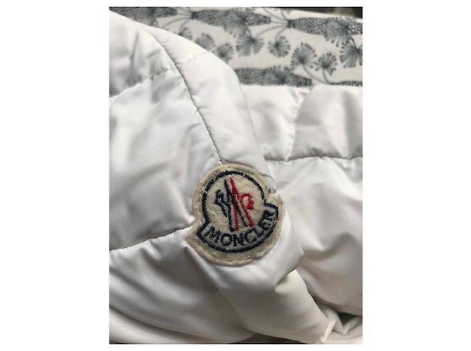 MONCLER Plumífero largo blanco en BUEN ESTADO 5 ans - vista 2