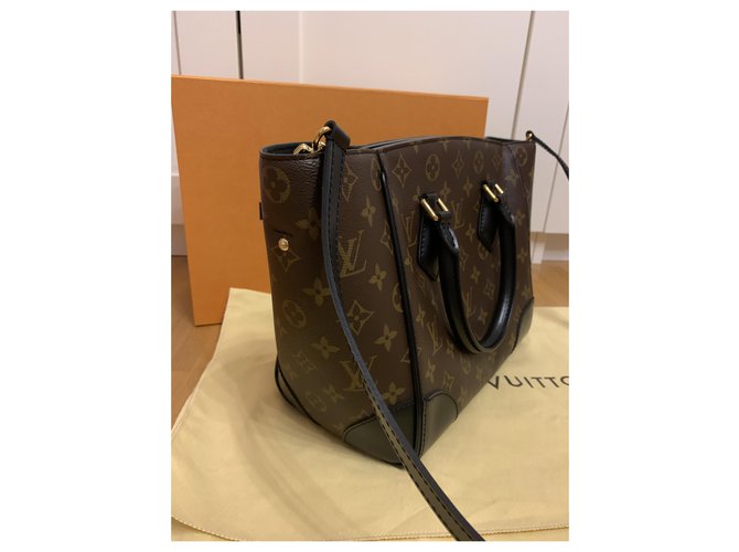 Louis Vuitton Phenix PM Noir Nero - vista 4