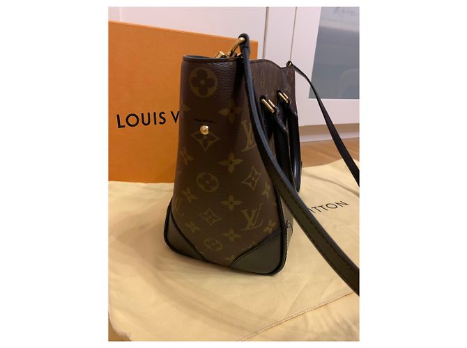 Louis Vuitton Phenix PM Noir Nero - vista 5