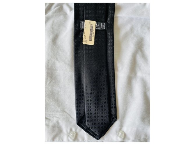 Hermès Façonnée H Noir Tie Nero - vista 4