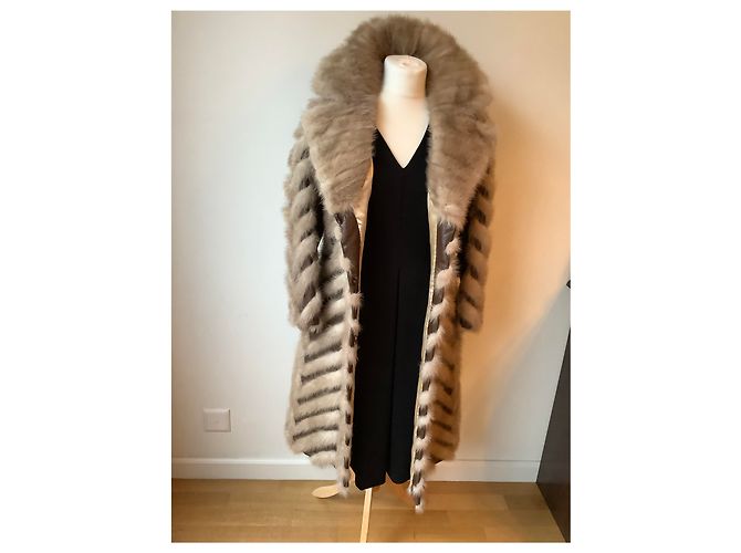 Anonyme Abrigos, Ropa de calle Beige - vista 2
