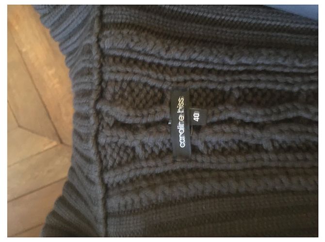 Autre Marque Cárdigan de lana gris antracita con plastrón de piel de conejo - vista 4