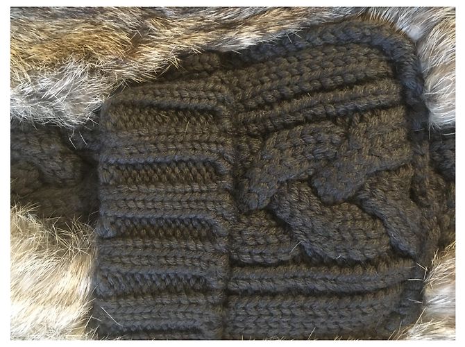 Autre Marque Cárdigan de lana gris antracita con plastrón de piel de conejo - vista 7