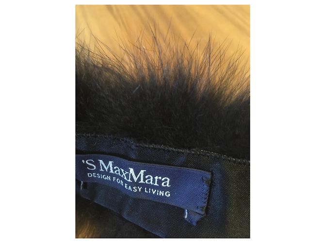 Collo di pelliccia nero Max Mara con cravatta gioiello - vista 4