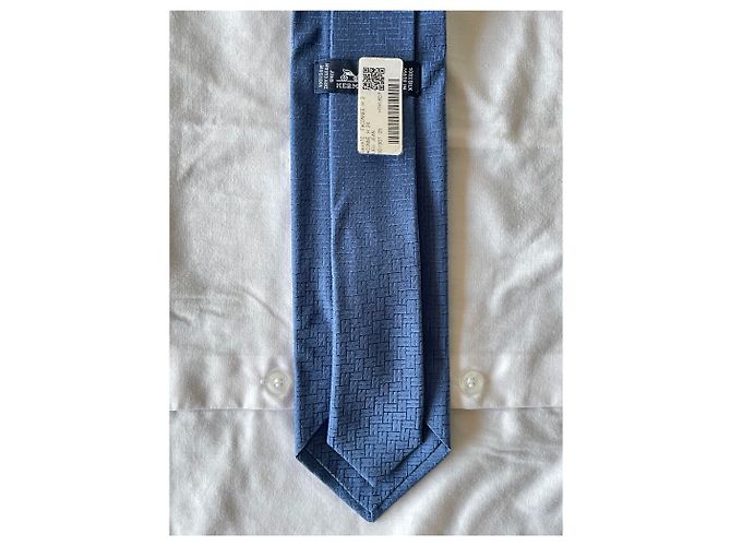 Cravatta a forma di H di Hermès 24 Blu - vista 5