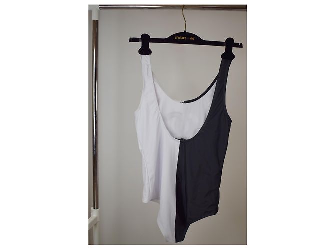 Chanel Roupa de banho Preto Branco - vista 2