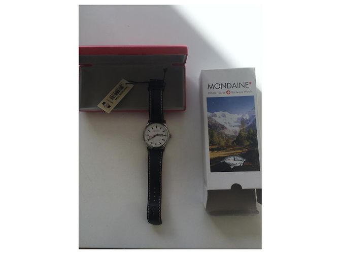 Autre Marque Reloj Mondaine de piel negra - vista 3