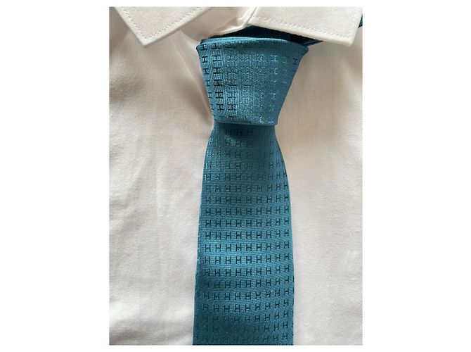 Cravatta Hermès Façonnée H in seta blu e verde chiaro - vista 5