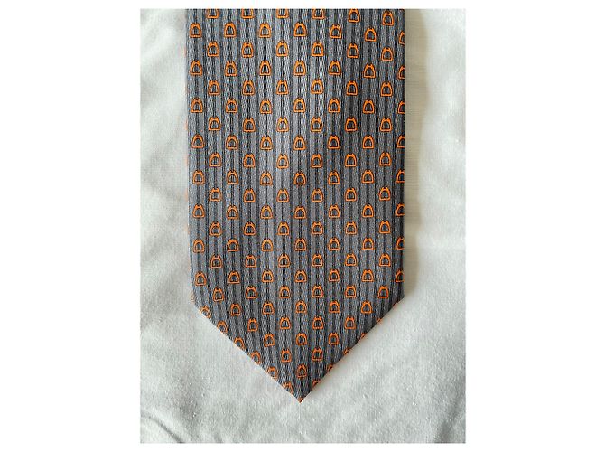 Hermès Cravatta "Eliane Equestre" Arancione Grigio - vista 4