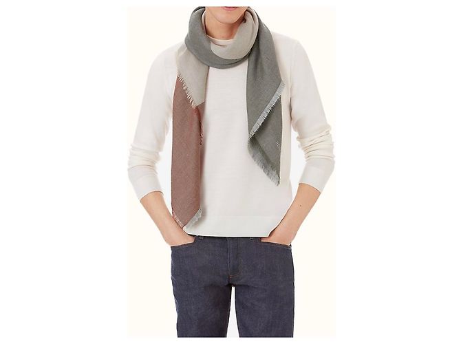 Hermès Carré H 120 bandiera Beige Grigio - vista 2