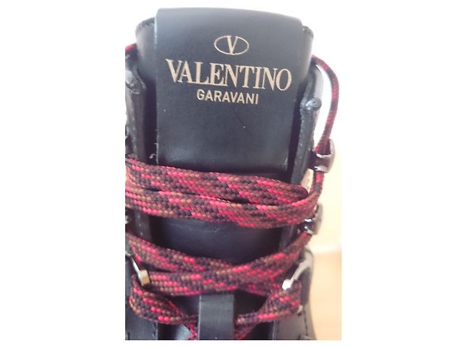 Valentino Garavani Stivali da combattimento Valentino, Size 39 Nero - vista 5