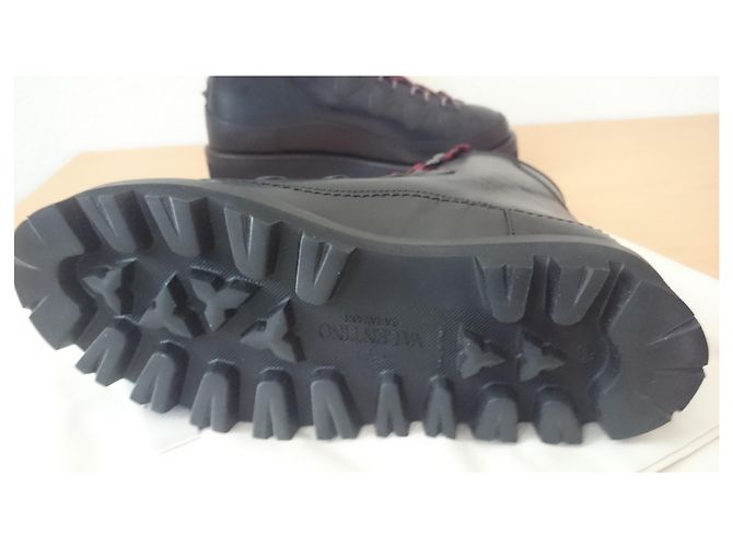 Valentino Garavani Stivali da combattimento Valentino, Size 39 Nero - vista 7