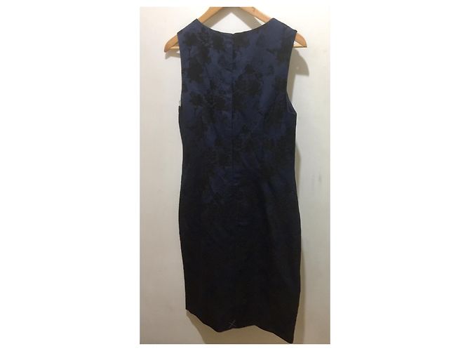 Hobbs Gesticktes Bleistiftkleid Schwarz Blau - Ansicht 3