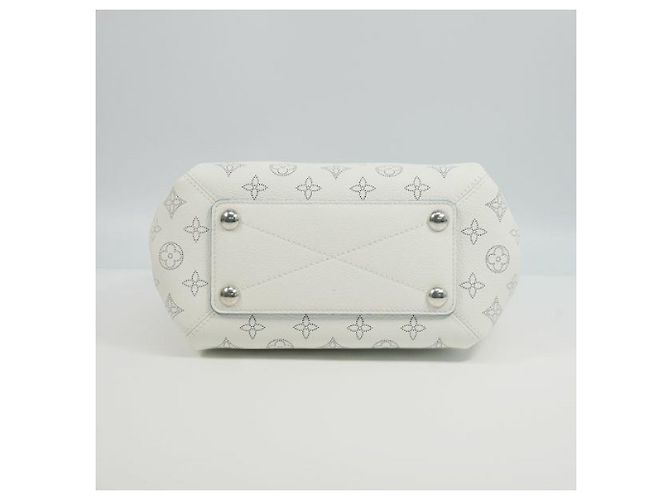 Mahina Babylone Louis Vuitton Babylone chainBB borsa a tracolla Borsa da donna M93465 bianca Bianco - vista 4