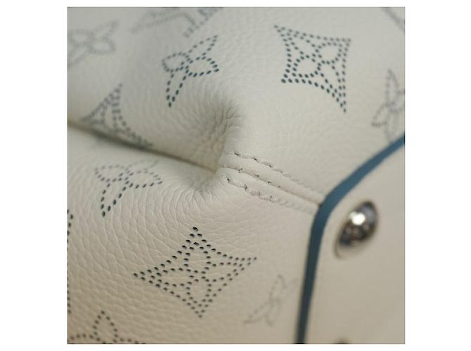 Mahina Babylone Louis Vuitton Babylone chainBB borsa a tracolla Borsa da donna M93465 bianca Bianco - vista 5
