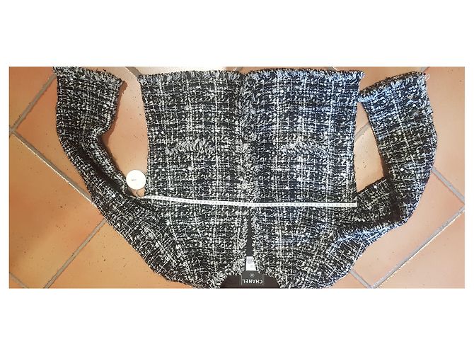 Cambon Chanel Chaqueta corta Negro Blanco - vista 4