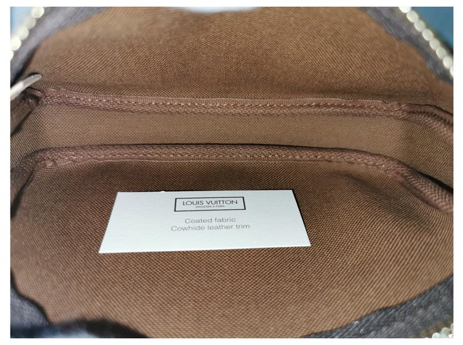 Louis Vuitton Mini custodia per accessori con monogramma Gold hardware - vista 12