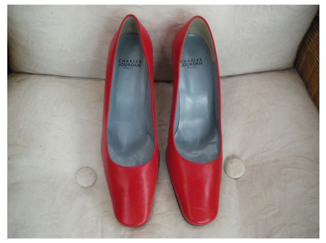 Charles Jourdan Lederpumps Rot Absatz 8,5 cm - Ansicht 2