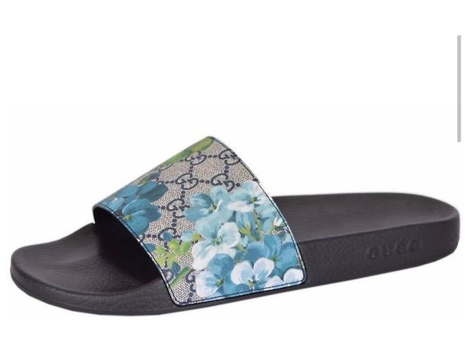 Gucci glisse de nouvelles fleurs - vue 2