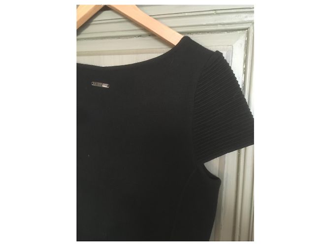 Ferré Milano Schwarzes kurzärmeliges Wollkleid - Ansicht 5