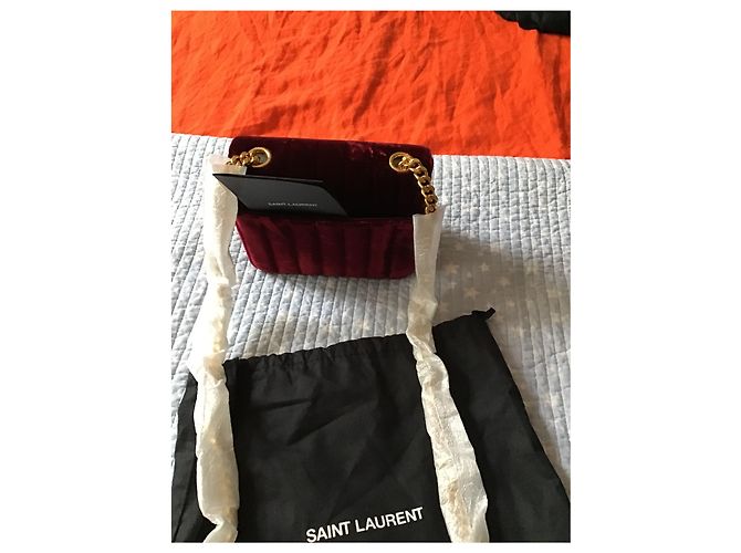 Borsa a tracolla Yves Saint Laurent in velluto rosso - vista 4