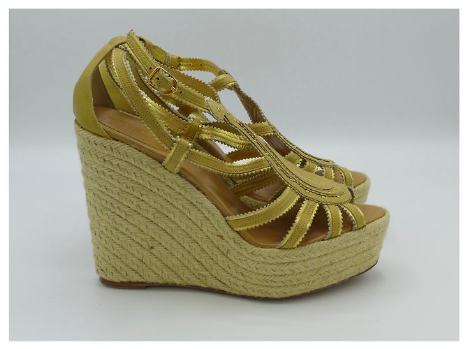 Sandali con plateau Hermès espadrillas camoscio beige - vista 5
