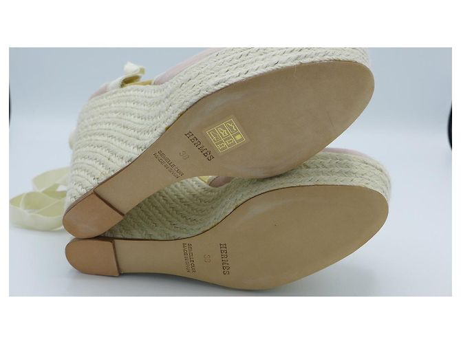 Espadrillas con zeppa Hermès in tela rosa e beige - vista 6