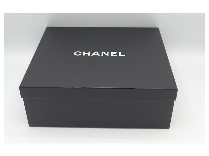 Sandali con zeppa Chanel in pelle di serpente oro D'oro - vista 8