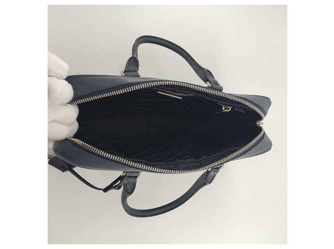 Prada, Borsa a tracolla in pelle saffiano Blu navy - vista 8