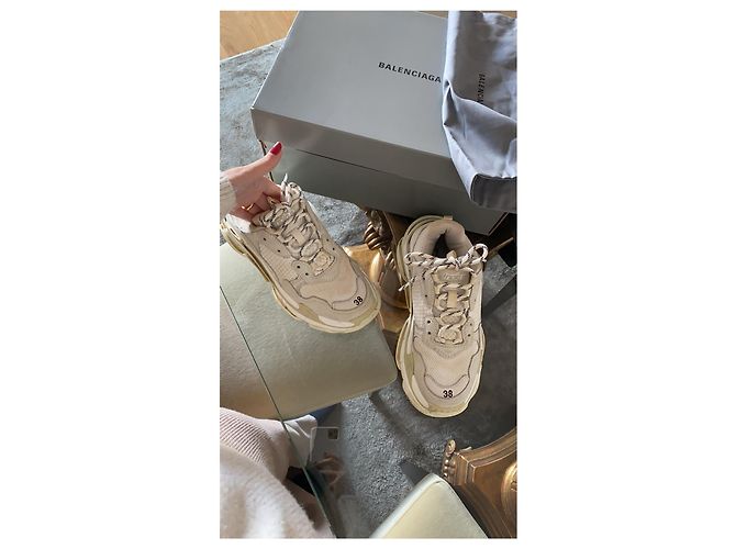 Sneakers Balenciaga Triple S Bianche Bianco - vista 2