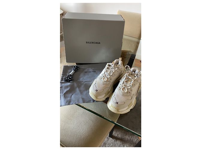 Sneakers Balenciaga Triple S Bianche Bianco - vista 5