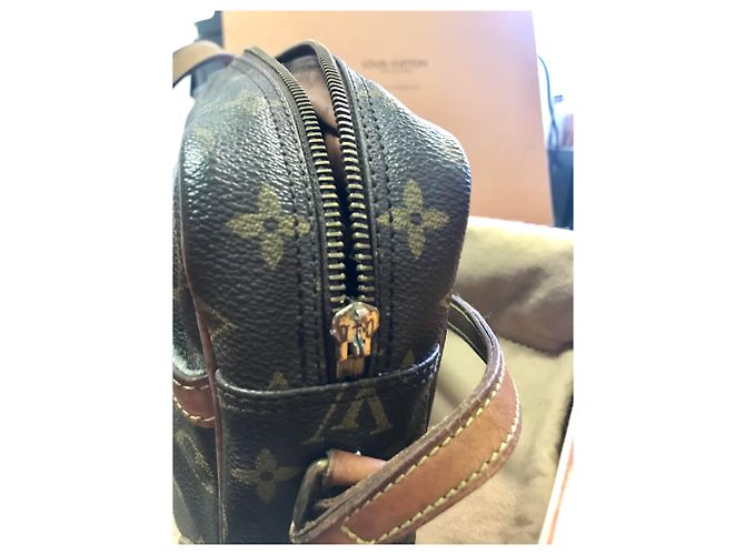 Louis Vuitton Trocadero Reporter Canvas Monogrammato Caramello Marrone scuro - vista 5