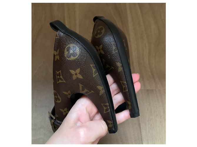 Décolleté Louis Vuitton Monogram Canvas Marrone 12cm - vista 10