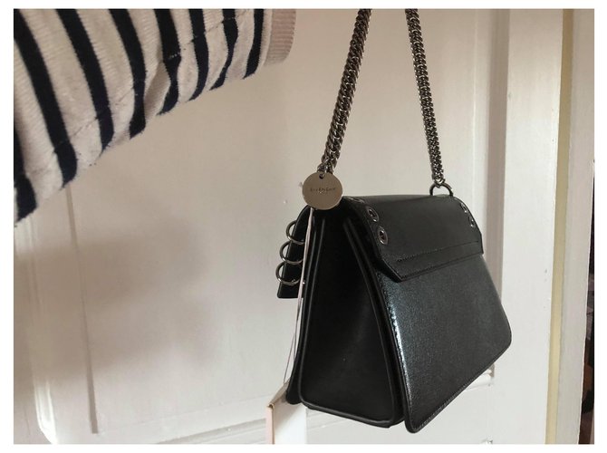 Borsa a tracolla Givenchy GV3 in pelle nera con borchie Nero - vista 3