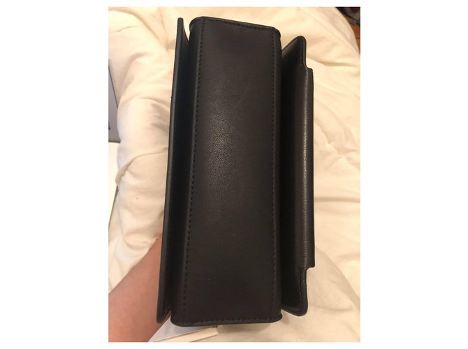 Borsa a tracolla Givenchy GV3 in pelle nera con borchie Nero - vista 4