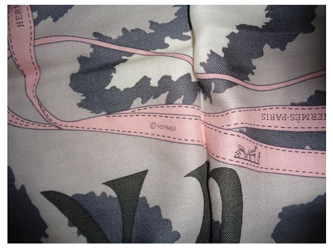 Hermès Monsieur et Madame II Sciarpa in Cashmere e Seta Grigia Grigio - vista 5
