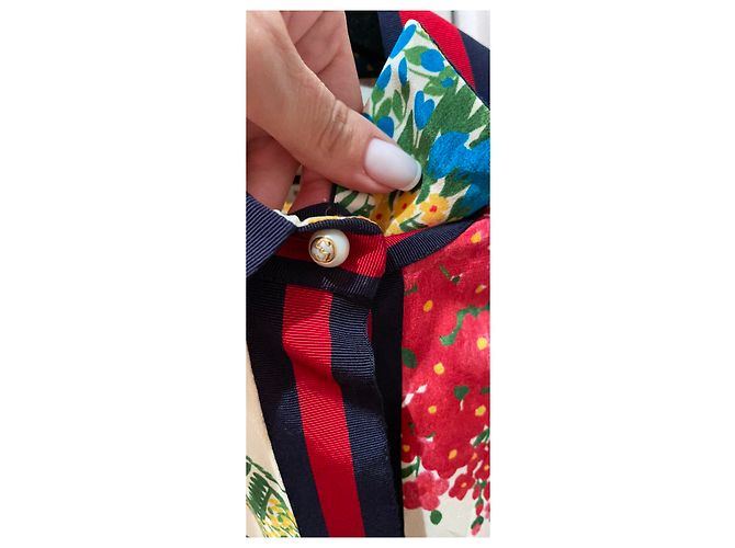 Gucci Blumenbluse aus Seide mehrfarbig Mehrfarben - Ansicht 11