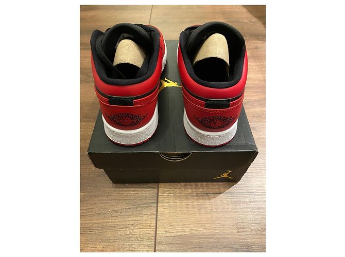 Nike, Nike x jordan reverse banned bred 38 Roja - vista 2