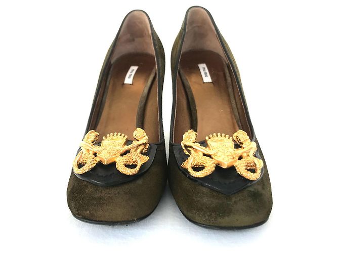 Miu Miu Wildleder Pumps mit hohem Absatz Khaki - Ansicht 5
