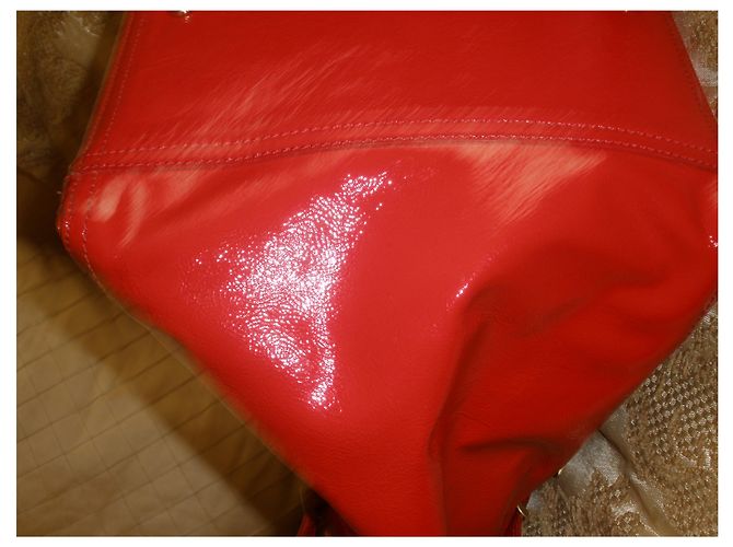 Borsa Yves Saint Laurent YSL Downtown M Rossa in Pelle Vernice - vista 6