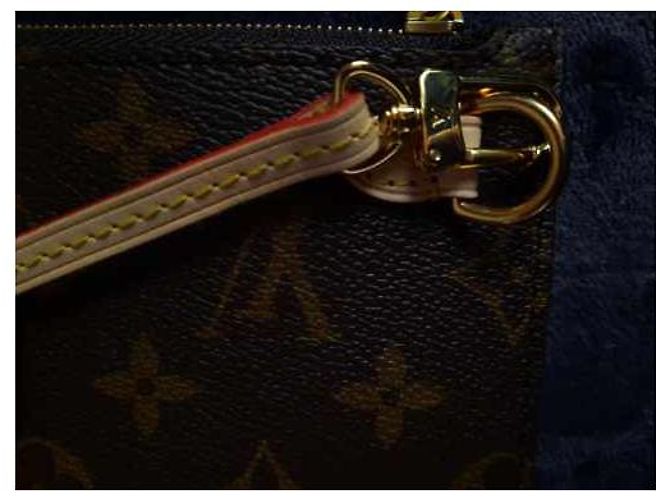 Louis Vuitton, Louis Vuitton Neverfull Pochette Monogram Canva Marrone - vista 2