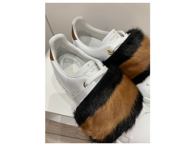 Louis Louise Sneakers Louis Vuitton Pelle Bianca e Visone 36.5 Bianco - vista 5