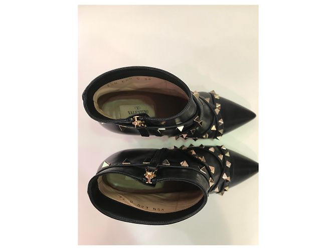 Botines Valentino Rockstud Negro - vista 4