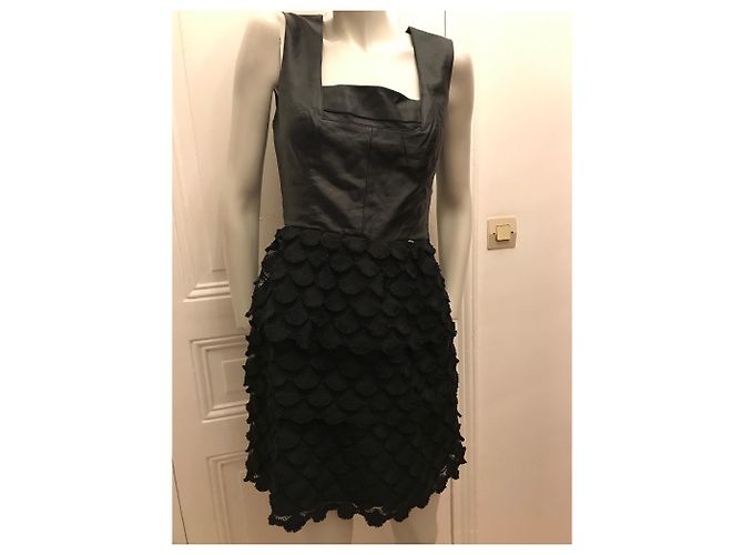 Guess Schwarzes Kleid - Ansicht 2