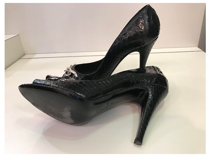 Chanel Python Pumps Black 11cm Heels - view 4