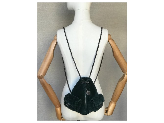 Chanel Famosa mini borsa "Backpack is Back" Verde Verde scuro - vista 10