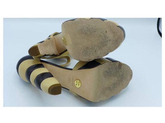 Chanel Sandali con plateau color block Nero Beige - vista 2