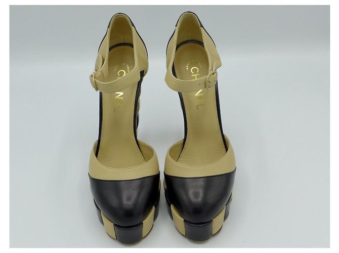 Chanel Sandali con plateau color block Nero Beige - vista 4
