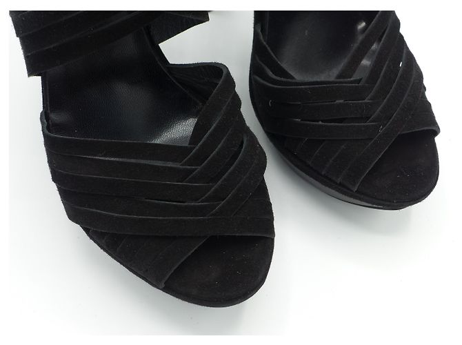Hermès Sandali in camoscio con cinturini incrociati Nero - vista 7