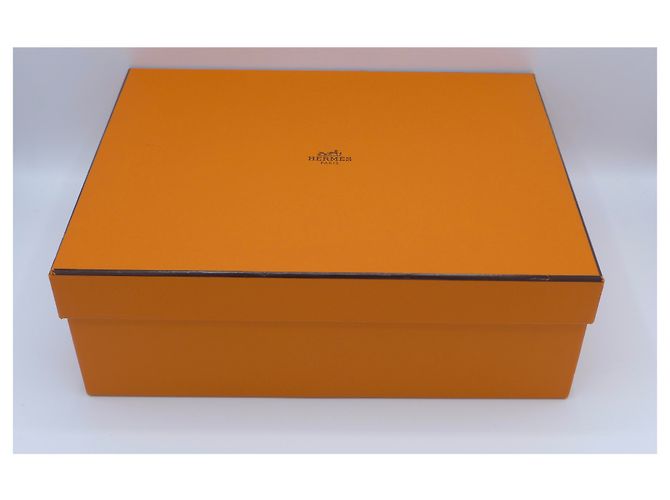 Hermès Sandali in camoscio con cinturini incrociati Nero - vista 8